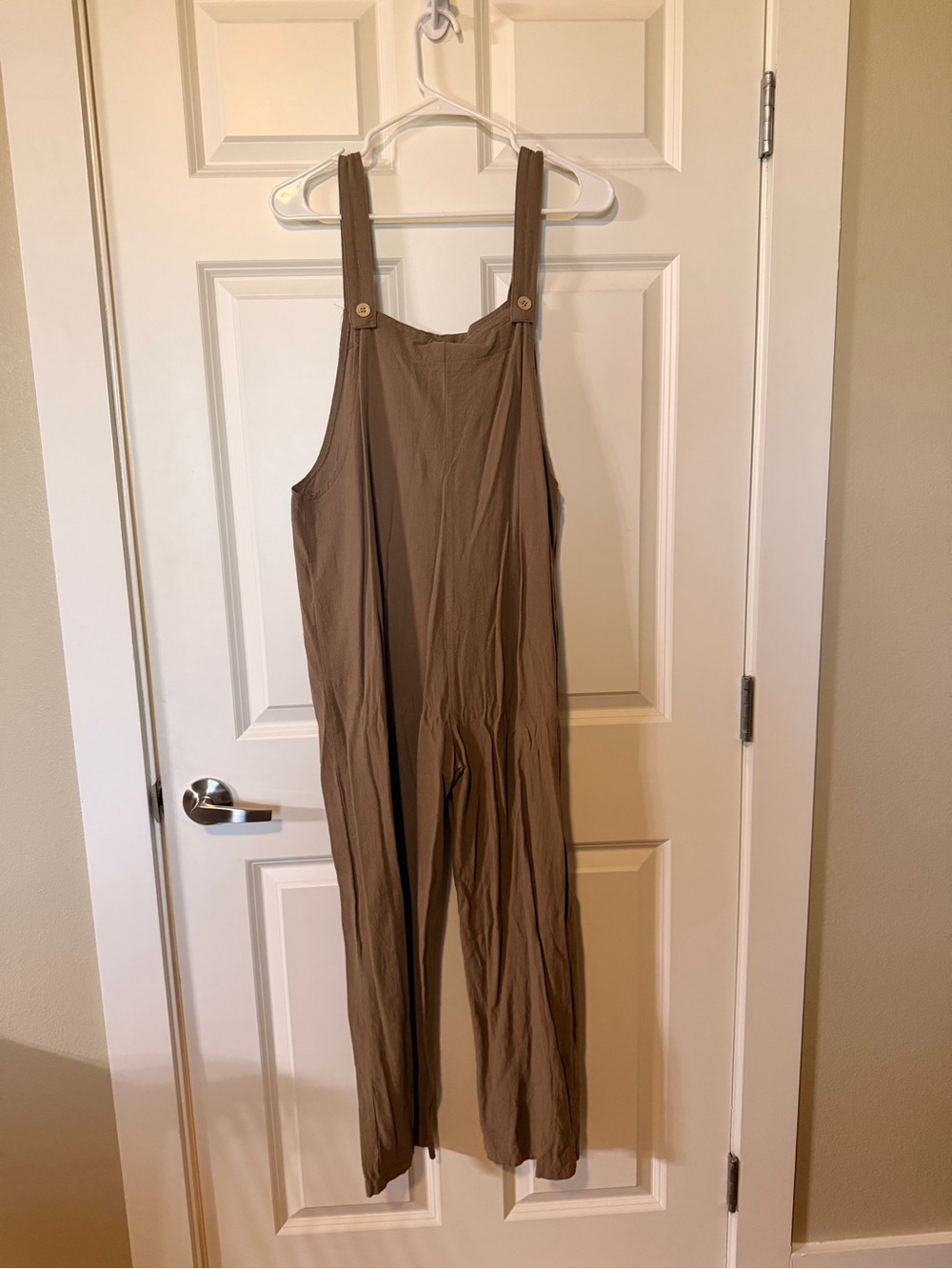 Women’s Tan Linen-Blend Overalls Jumpsuit